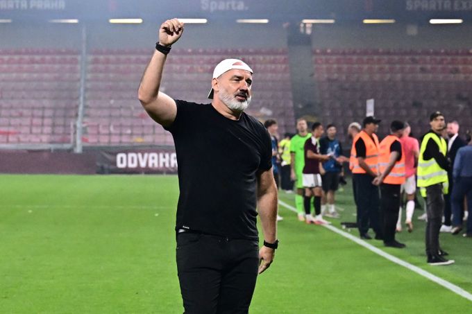 Trpišovský popsal tahy v derby: Sparta proti nám mění hru. Provod? Generál napadání Trpišovský popsal tahy v derby: Sparta proti nám mění hru. Provod? Generál napadání
