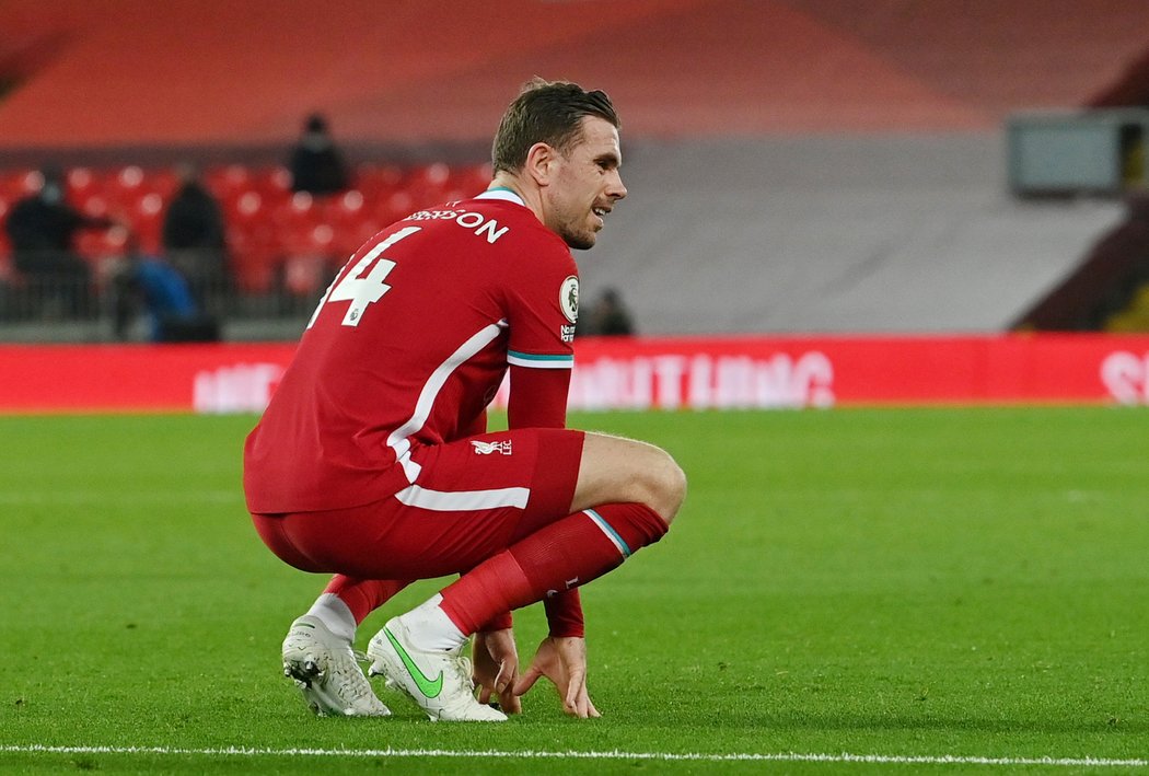 Kapitán Reds Jordan Henderson poděkoval fanouškům