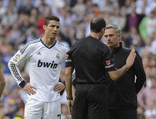 José Mourinho a Cristiano Ronaldo se potkali v Realu Madrid. José Mourinho a Cristiano Ronaldo se potkali v Realu Madrid.