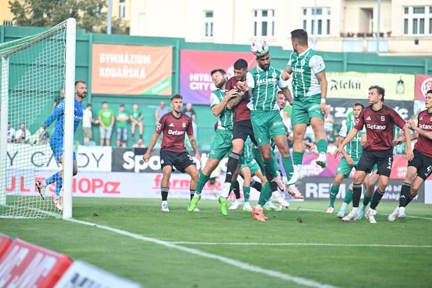 Júsuf dělal obraně Sparty problémy Júsuf dělal obraně Sparty problémy