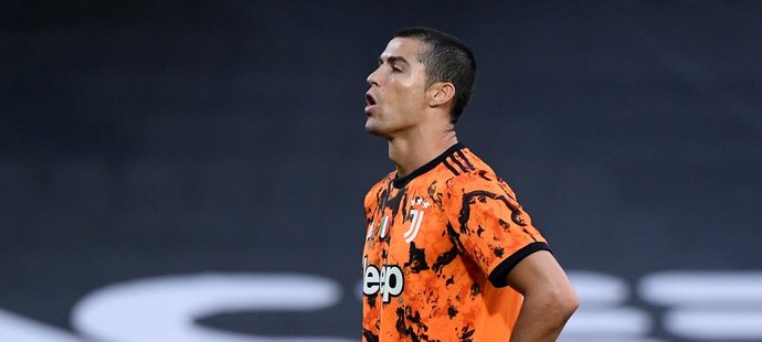 Cristiano Ronaldo se po nákaze koronavirem vrátil na fotbalový trávník a jako střídající hráč pomohl Juventusu dvěma góly k výhře nad Spezií