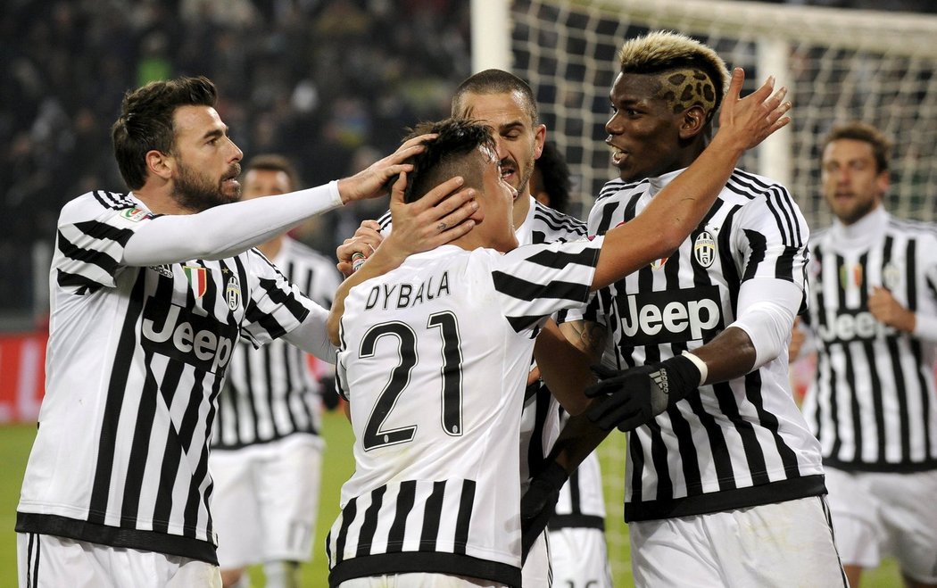 Hráči Juventusu Turín si v zápase proti AS Řím připsali 11. vítězství v řadě