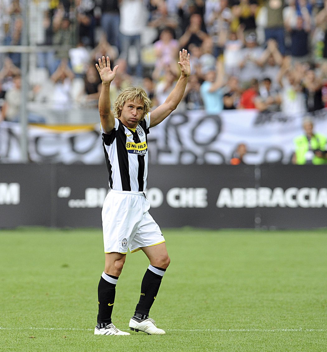 Pavel Nedvěd se loučí s fanoušky Juventusu při svém posledním zápase