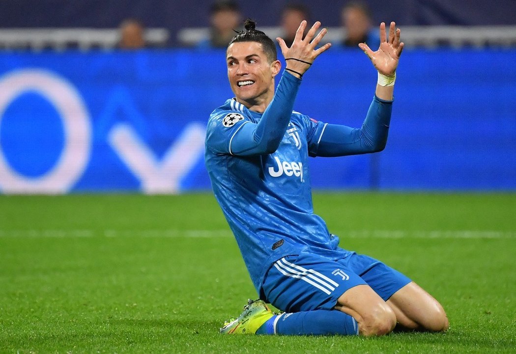 Cristiano Ronaldo se rozhodl aktivně zapojit do boje s koronavirem – a to hodně velkorysým způsobem.