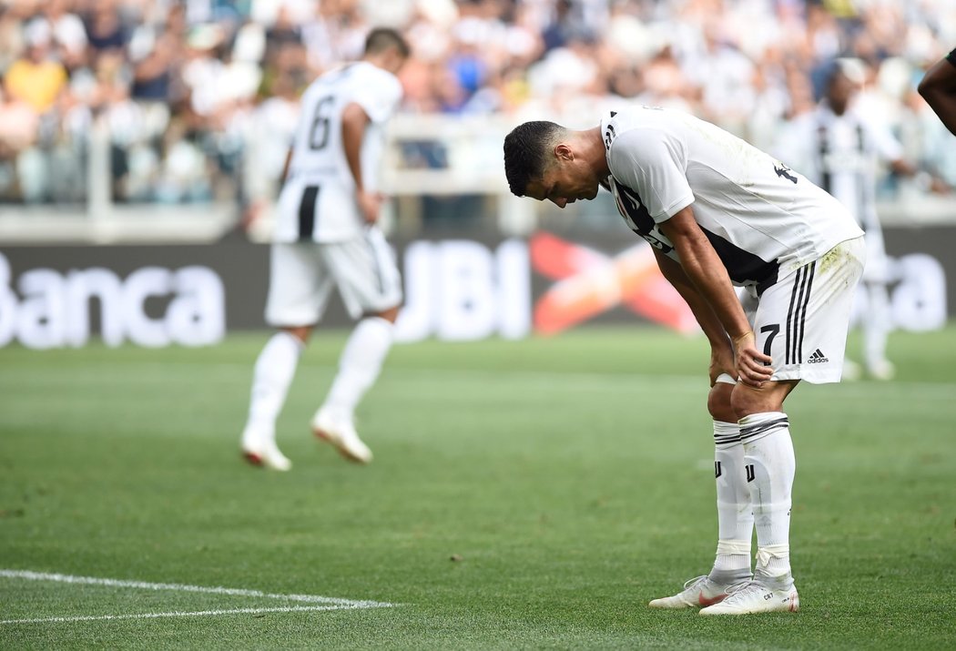 Cristiano Ronaldo se poprvé prosadil v dresu Juventus a dvěma góly rozhodl o výhře nad Sassuolem