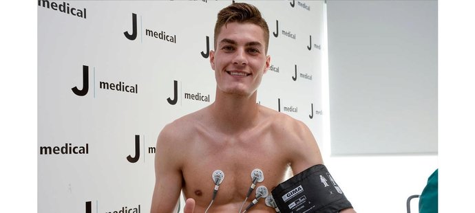 Patrik Schick na zdravotní prohlídce v Juventusu