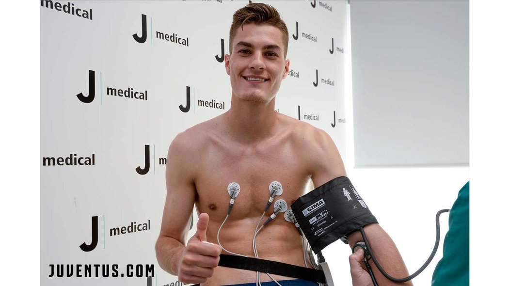 Patrik Schick na zdravotní prohlídce v Juventusu