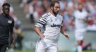 Posila za 2,4 miliardy má nadváhu? Higuaín není ve formě, přiznal trenér