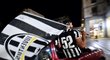 Fanoušci Juventusu oslavují v ulicích Turína mistrovský titul "Staré dámy"