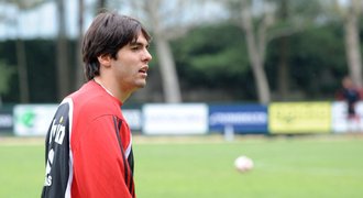 Ancelotti vezme do Chelsea Brazilce Kaká