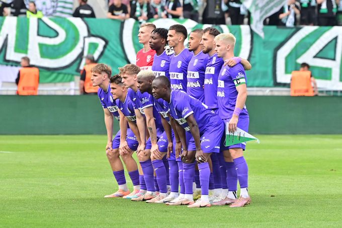 Karviná se proti trestům odvolá! Nesouhlasí se sestupem, komise prý jednala uspěchaně Karviná se proti trestům odvolá! Nesouhlasí se sestupem, komise prý jednala uspěchaně