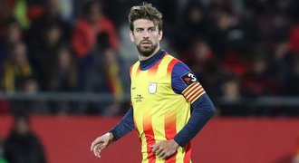 Piqué utišil Katalánce skandující proti Španělsku: Nepřípustné! Chybí respekt