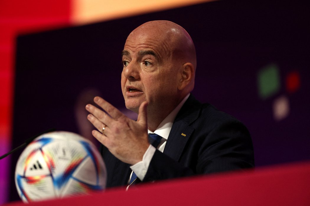 Šéf FIFA Gianni Infantino se opřel do kritiků MS v Kataru