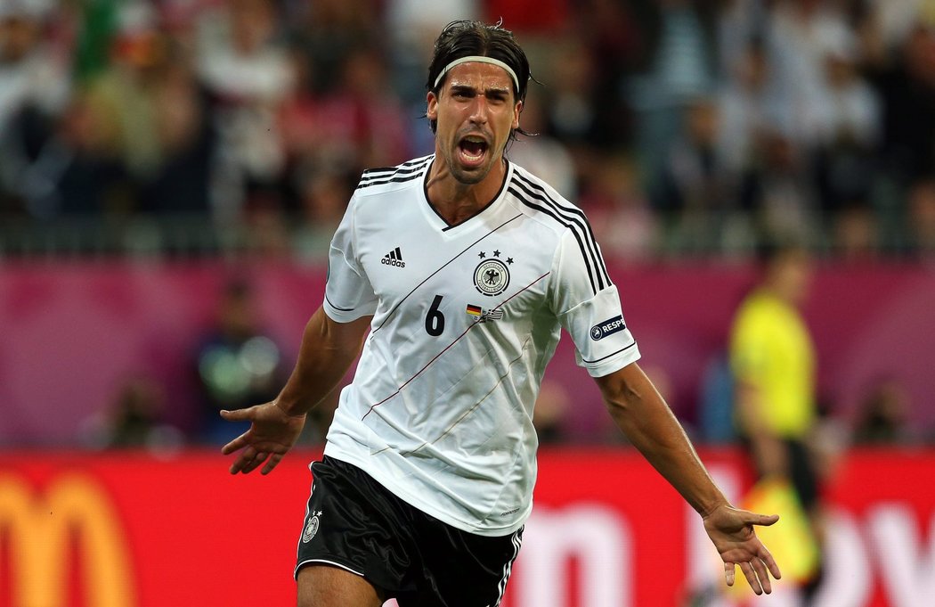 Khedira zasadil řeckému týmu rozhodující ránu parádním volejem