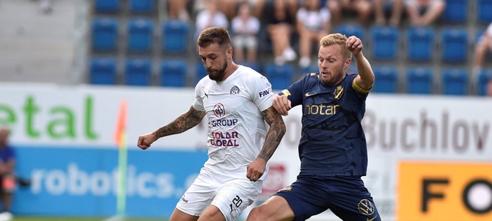 Marek Havlík naskočil do utkání proti AIK Stockholm po zranění