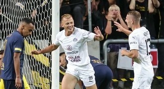 AIK - Slovácko 0:1. Hosté slaví postup do skupiny KL, trefil se Sinjavskij