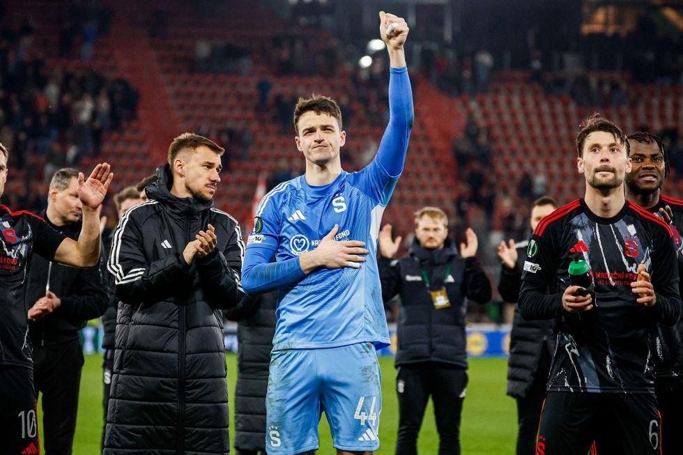 Srovnání se Slavií, Haraslínova role i pozice jedničky: iSport rozebral Surovčíkovy výroky Srovnání se Slavií, Haraslínova role i pozice jedničky: iSport rozebral Surovčíkovy výroky