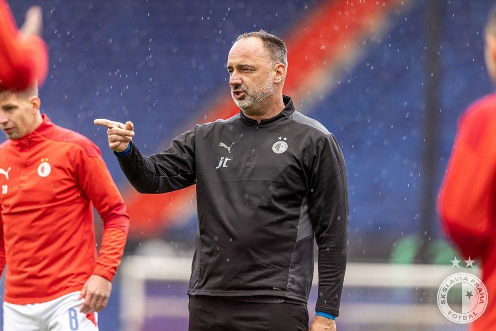 Slavia se zítra představí na slavném rotterdamském stadionu De Kuip