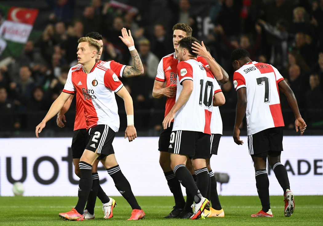 Feyenoord proti Slavii zvládl první půli lépe