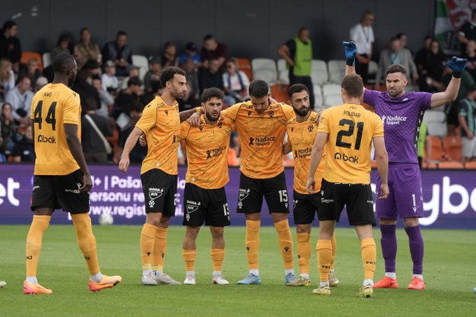 Jablonec vítá náhradu za Aleguého. Za Kamerunce ze Švédska dá balík, jak je na tom Milla? Jablonec vítá náhradu za Aleguého. Za Kamerunce ze Švédska dá balík, jak je na tom Milla?