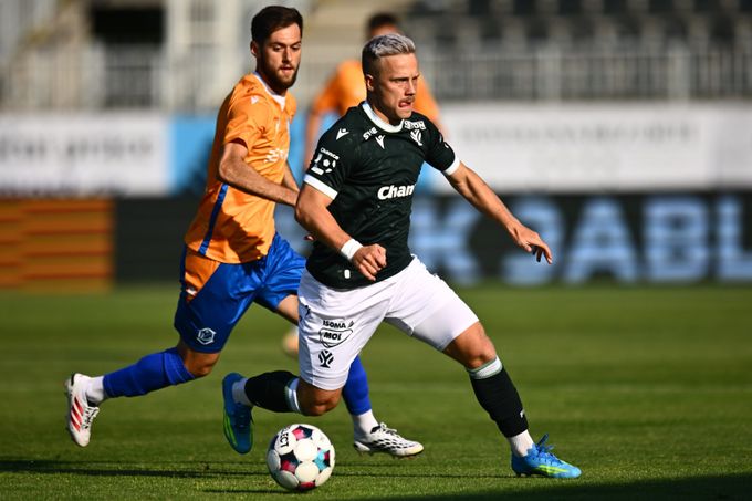 ONLINE: Jablonec - Varaždín 1:0. Severočeši jdou do vedení díky smolnému vlastnímu gólu ONLINE: Jablonec - Varaždín 1:0. Severočeši jdou do vedení díky smolnému vlastnímu gólu