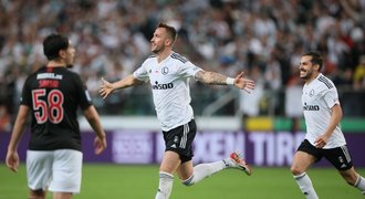 KL: Pekhart gólem pomohl k postupu do skupiny. Slaví i Bodö a Fiorentina