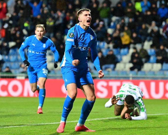 Sparta jedná s Boleslaví, žádá mladého střelce Vojtu. Ve hře je i Plzeň Sparta jedná s Boleslaví, žádá mladého střelce Vojtu. Ve hře je i Plzeň