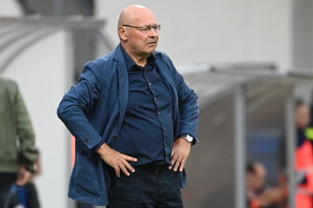 Trenér Plzně Miroslav Koubek Trenér Plzně Miroslav Koubek