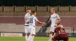 Libor Holík, Adam Vlkanova a Jan Kliment slaví gól v odvetě proti Gziře