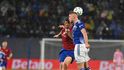 Olomoucký Jan Král v hlavičkovém souboji