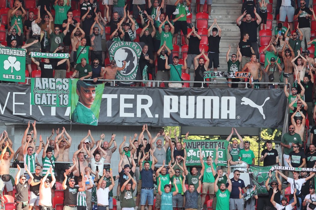 Do Edenu dorazili i fanoušci řeckého týmu Panathinaikos