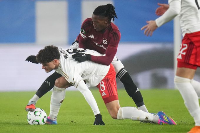 ONLINE: Sparta - Aberdeen 0:0. V základu Ševínský či Mannsverk, na hrotu Rrahmani ONLINE: Sparta - Aberdeen 0:0. V základu Ševínský či Mannsverk, na hrotu Rrahmani