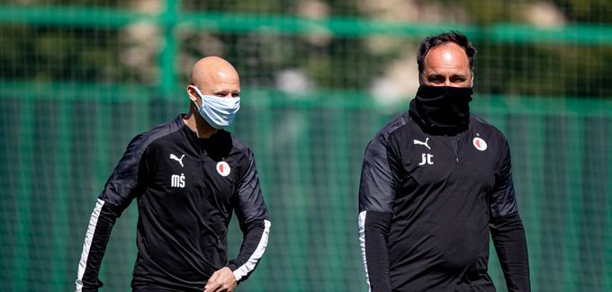 Slavia konečně trénuje. S fotbalem to nemá moc společného, říká Trpišovský Slavia konečně trénuje. S fotbalem to nemá moc společného, říká Trpišovský