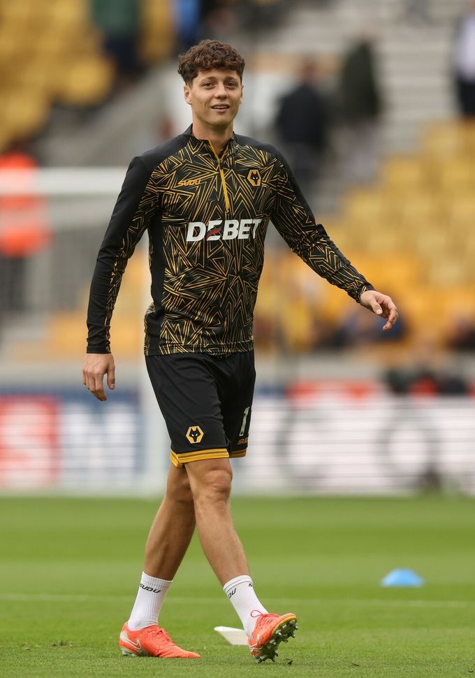 Krejčího chválila legenda Wolves: Může být top obránce. Debut na Newcastlu Krejčího chválila legenda Wolves: Může být top obránce. Debut na Newcastlu