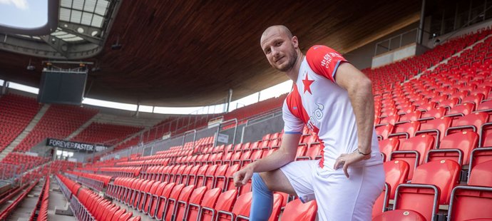 Útočník Michael Krmenčík poprvé v dresu Slavie, kam zamířil po angažmá v Bruggách