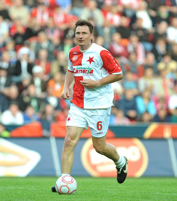 Luboš Kubík v dresu pražské Slavie. Luboš Kubík v dresu pražské Slavie.