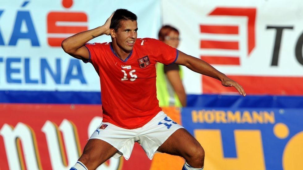 Milan Baroš slaví úvodní gól do sítě San Marina
