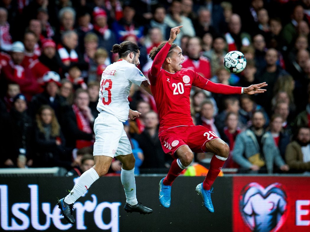 Dánsko porazilo v zápase kvalifikace o postup na EURO 2020 Švýcarsko 1:0