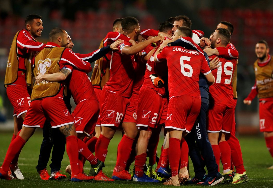 Fotbalisté Malty porazili v kvalifikaci EURO 2020 Faerské Ostrovy a slaví výhru po téměř šesti letech