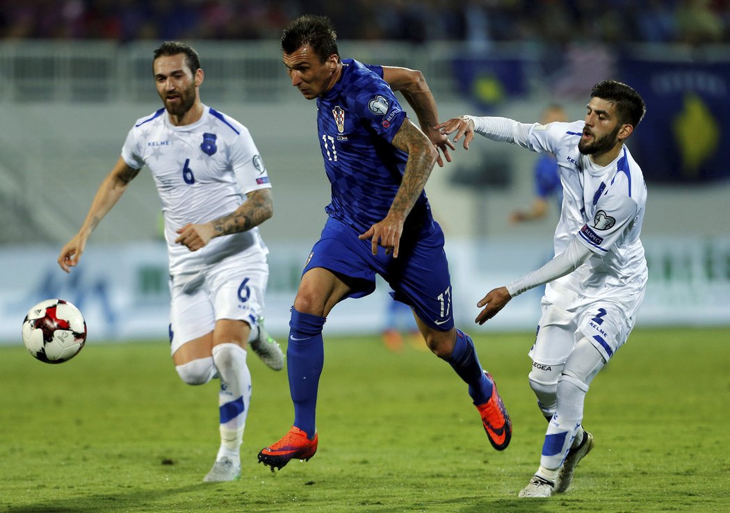 Mario Mandžukič nastřílel Kosovu hattrick a přispěl k výhře 6:0