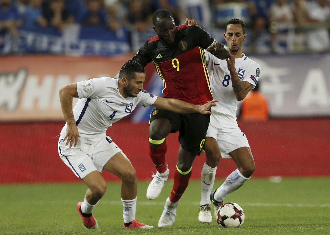 Romelu Lukaku se probíjel mezi řeckou dvojicí, o belgickém postupu rozhodl v 74. minutě