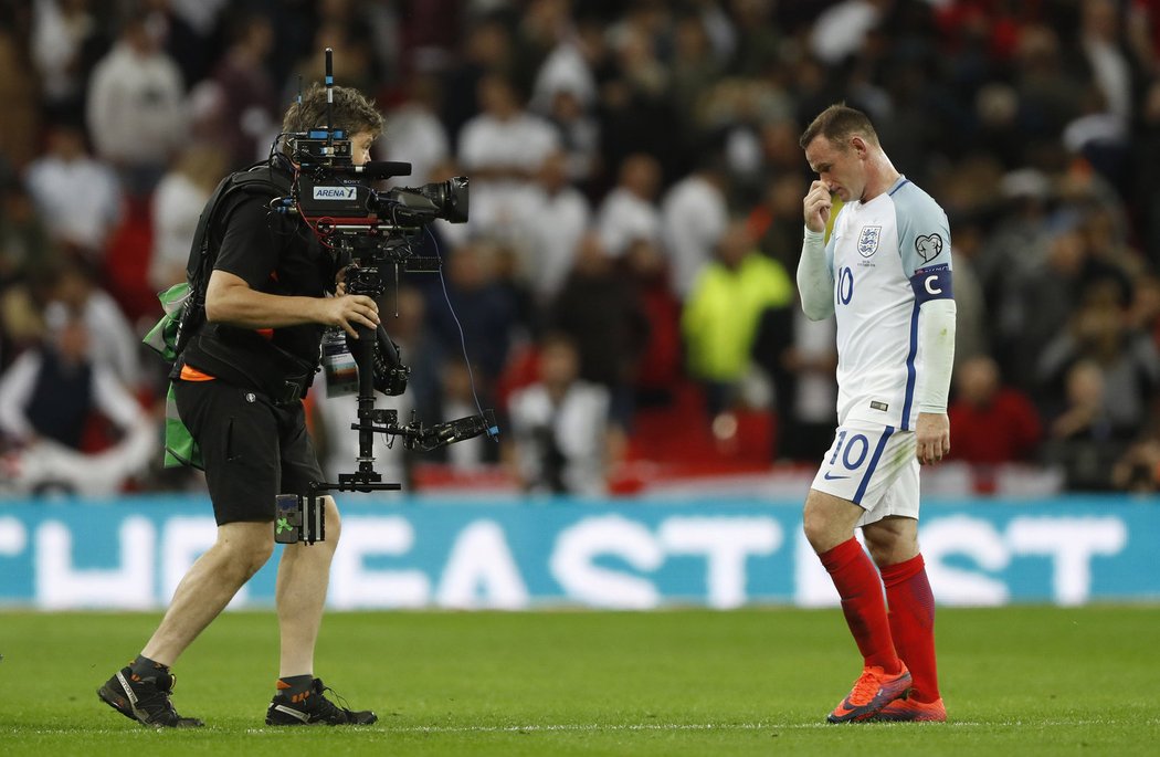 Útočník Manchesteru United Wayne Rooney se v utkání kvalifikace o postup na MS 2018 proti Maltě gólově neprosadil, Anglie ale vyhrála 2:0.