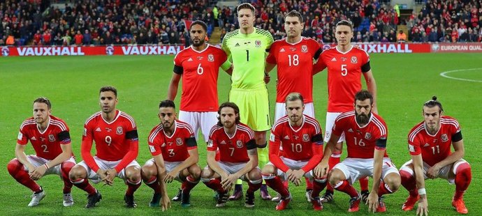 Fotbalisté Walesu zvolili netradiční formaci i před utkáním se Srbskem