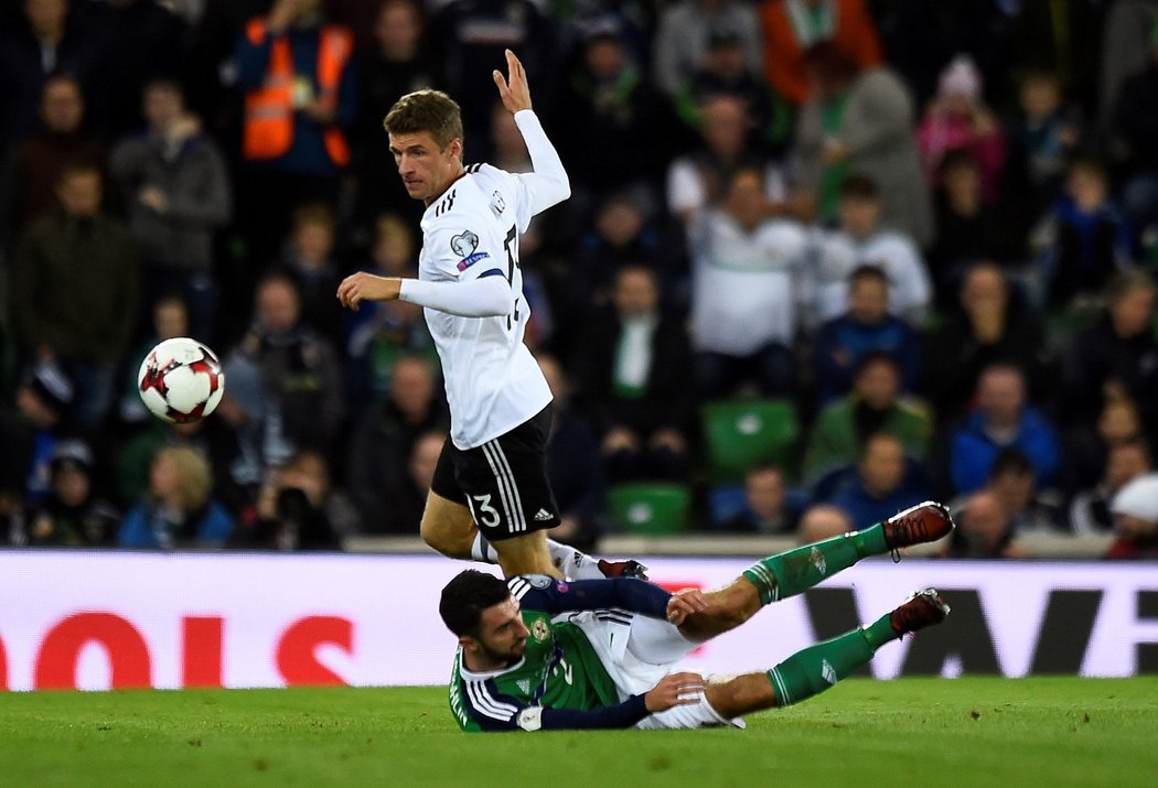 Thomas Müller si v utkání proti Severnímu Irsku připsal asistenci