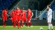 Granit Xhaka oslavuje druhou vstřelenou branku Švýcarska v utkání s Dánskem