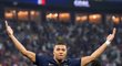 Kylian Mbappé táhne francouzský tým