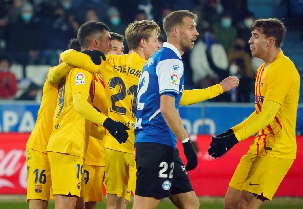 Barcelona díky gólu v závěru utkání slaví tři body