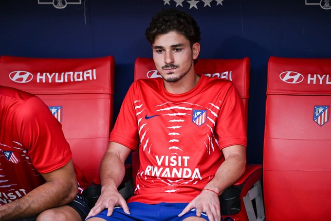 Pískot, nadávky, bučení. Hvězdě Atlétika spílají vlastní fanoušci, klub ji poslal do šatny Pískot, nadávky, bučení. Hvězdě Atlétika spílají vlastní fanoušci, klub ji poslal do šatny