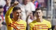 Fotbalisté Barcelony se radují z jediné trefy v utkání