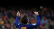 Messi oslavuje vedoucí branku ve šlágru kola proti Atléticu Madrid